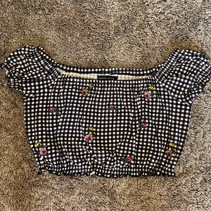 RARE K&K embroidered crop top